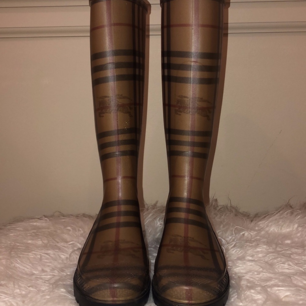 Burberry Rainboots